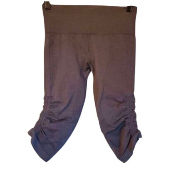 LULULEMON ATHLETICA In The Flow Crop in Heathered Soot Light Size 6 - Picture 6 of 7